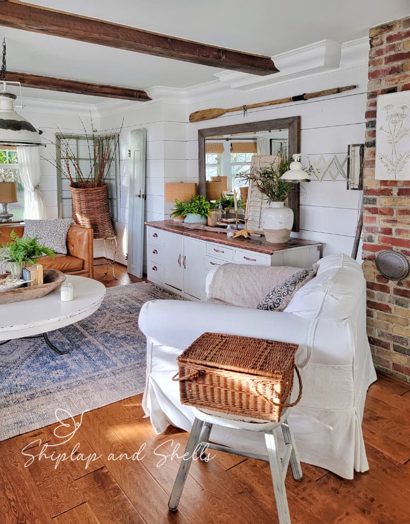 Create a Cozy Coastal Retreat: Warm Winter Home Decor Ideas